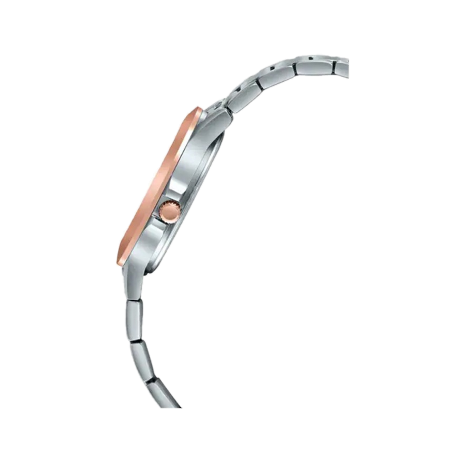 Casio Sheen SHE-3516SG-7AUEF е дамски часовник от серията Sheen на Casio, който предлага стилен и елегантен дизайн, с акцент върху модната и женствена визия. Ето някои от характеристиките и особеностите на този конкретен модел: