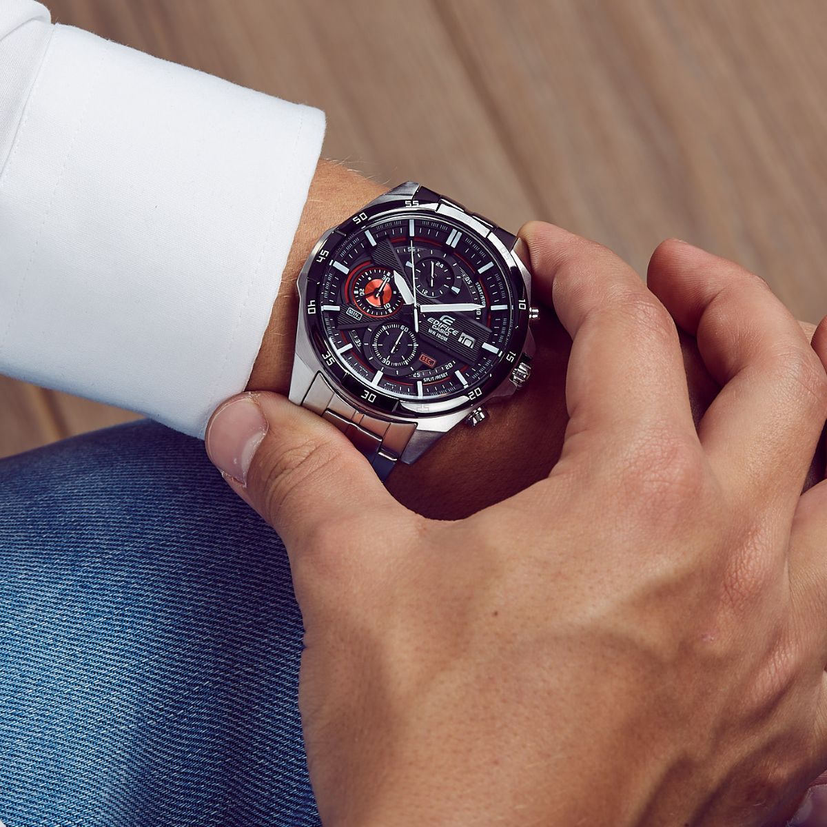 Casio Edifice EFR-556DB-1AVUEF