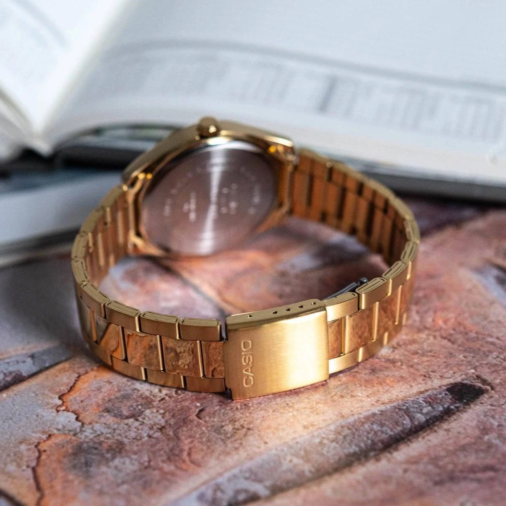 Casio MTP-1302PGC-3AVEF часовник lifestyle деним MorisMag