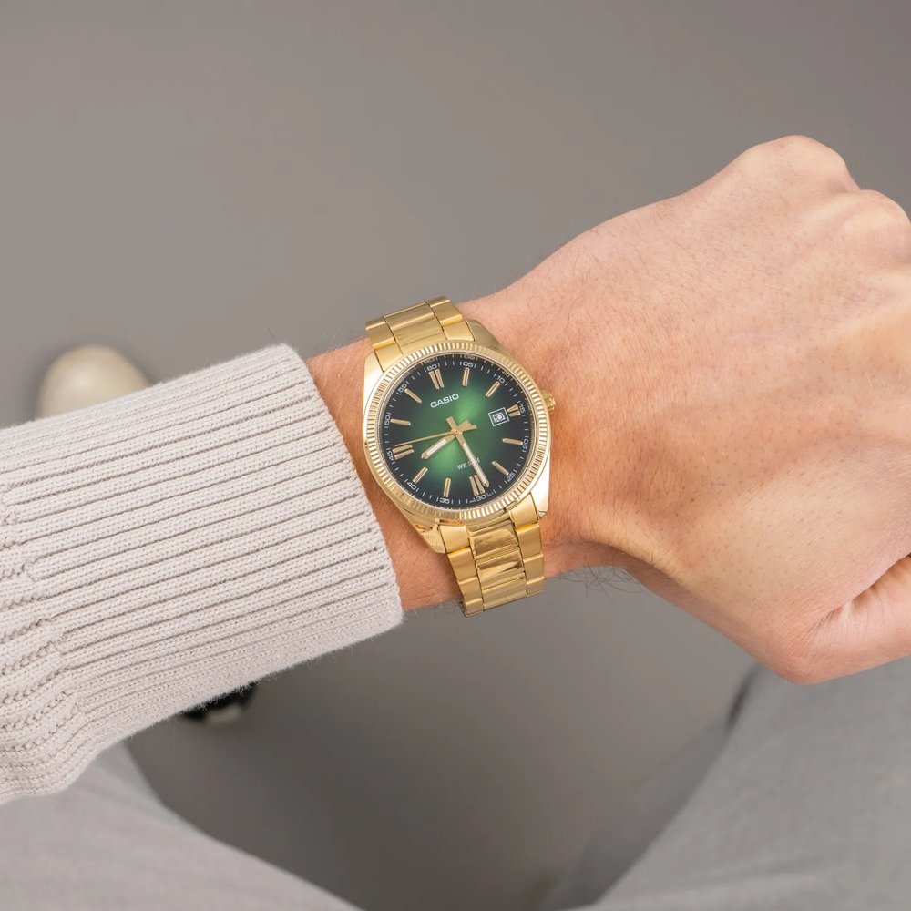 Casio MTP-1302PGC-3AVEF часовник на ръка злато зелено MorisMag