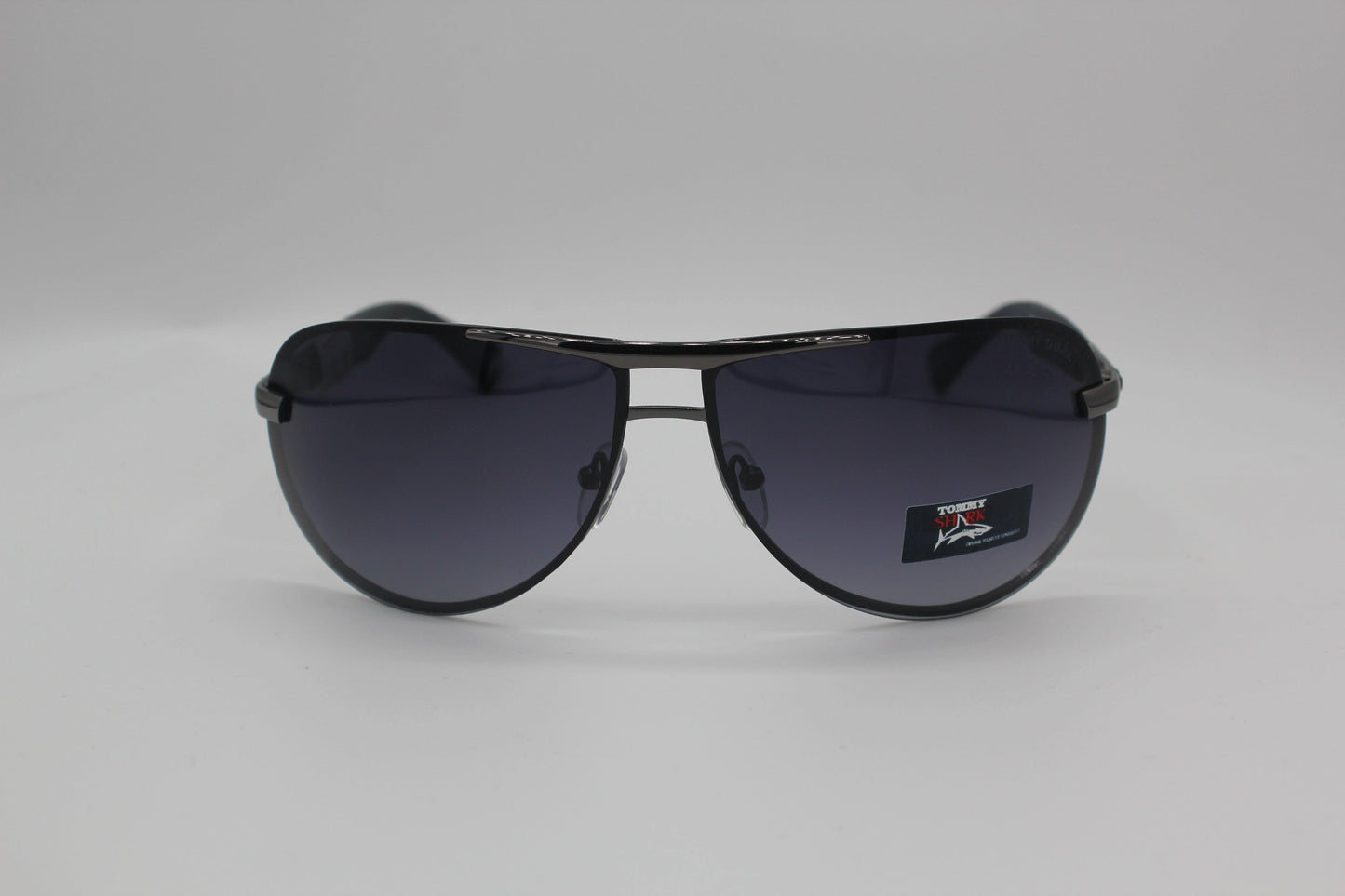 Tommy Shark TS2015 - MorisMag