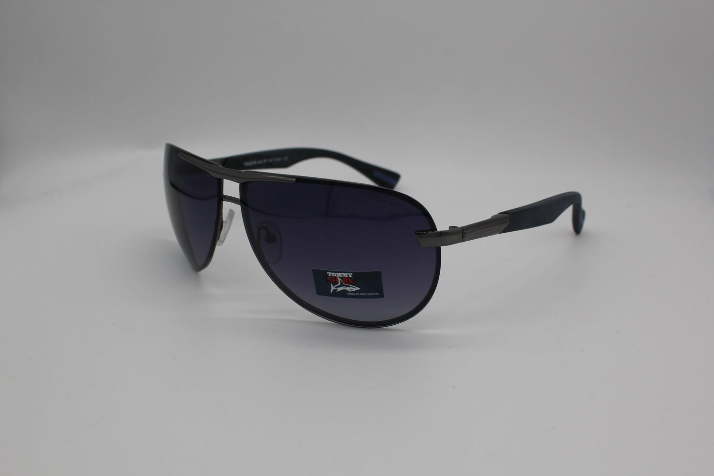 Tommy Shark TS2018