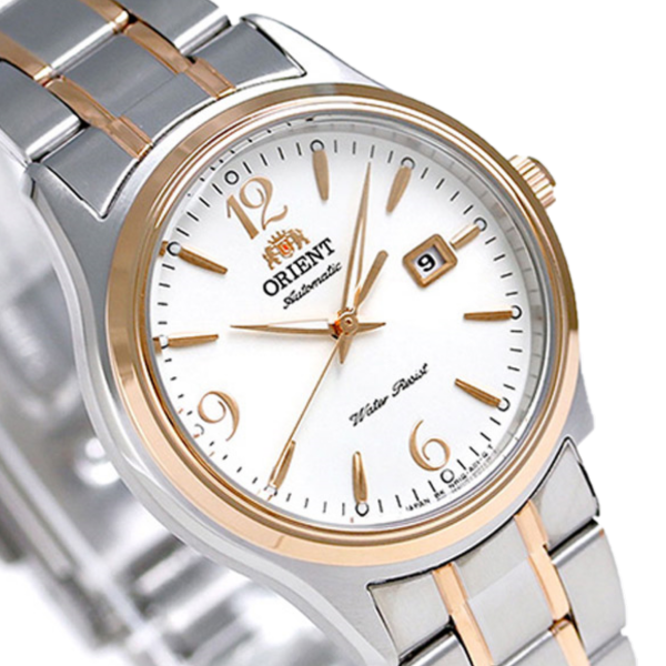 Часовник Orient FNR1Q002W0